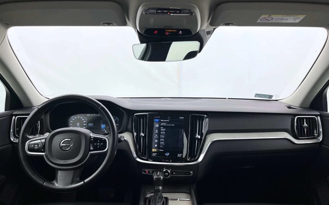 Volvo V60 cena 118998 przebieg: 92700, rok produkcji 2018 z Poznań małe 497
